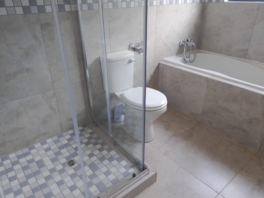 3 Bedroom Property for Sale in Heatherview Gauteng