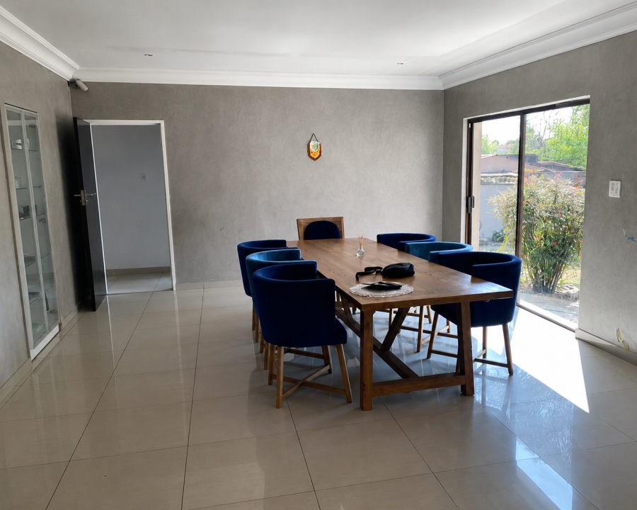 3 Bedroom Property for Sale in Buccleuch Gauteng