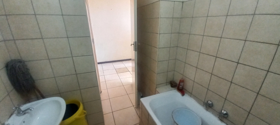 2 Bedroom Property for Sale in Sunnyside Gauteng