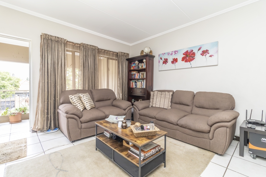 To Let 2 Bedroom Property for Rent in Sunninghill Gauteng