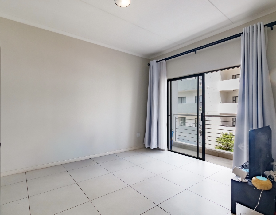 2 Bedroom Property for Sale in Erand Gardens Gauteng