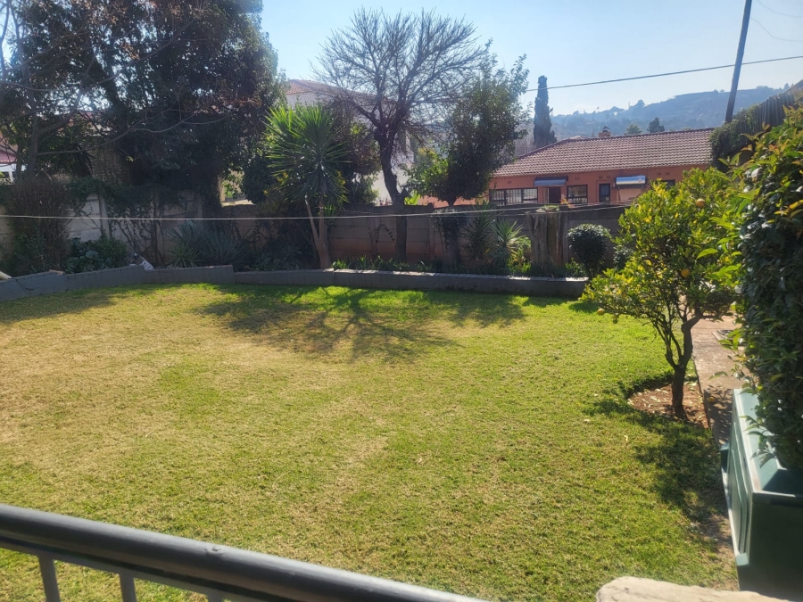 5 Bedroom Property for Sale in Mondeor Gauteng