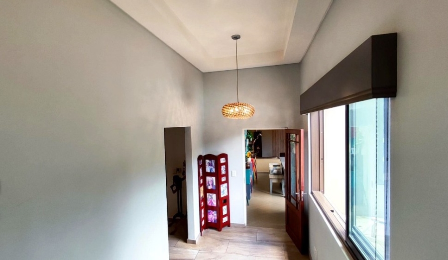 5 Bedroom Property for Sale in Randhart Gauteng