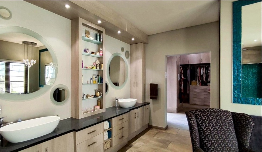 5 Bedroom Property for Sale in Randhart Gauteng
