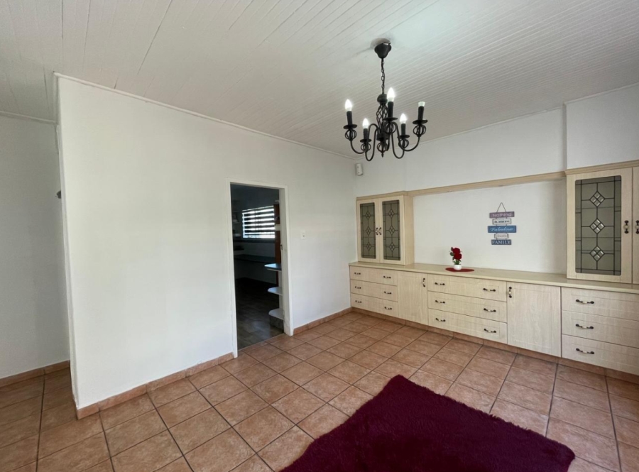 5 Bedroom Property for Sale in Edendale Gauteng