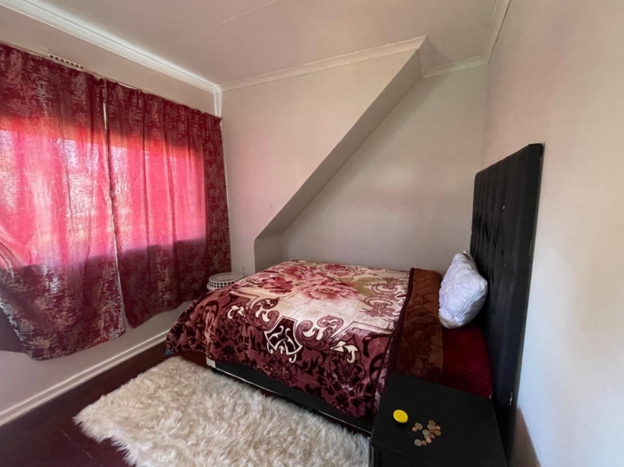 5 Bedroom Property for Sale in Edendale Gauteng