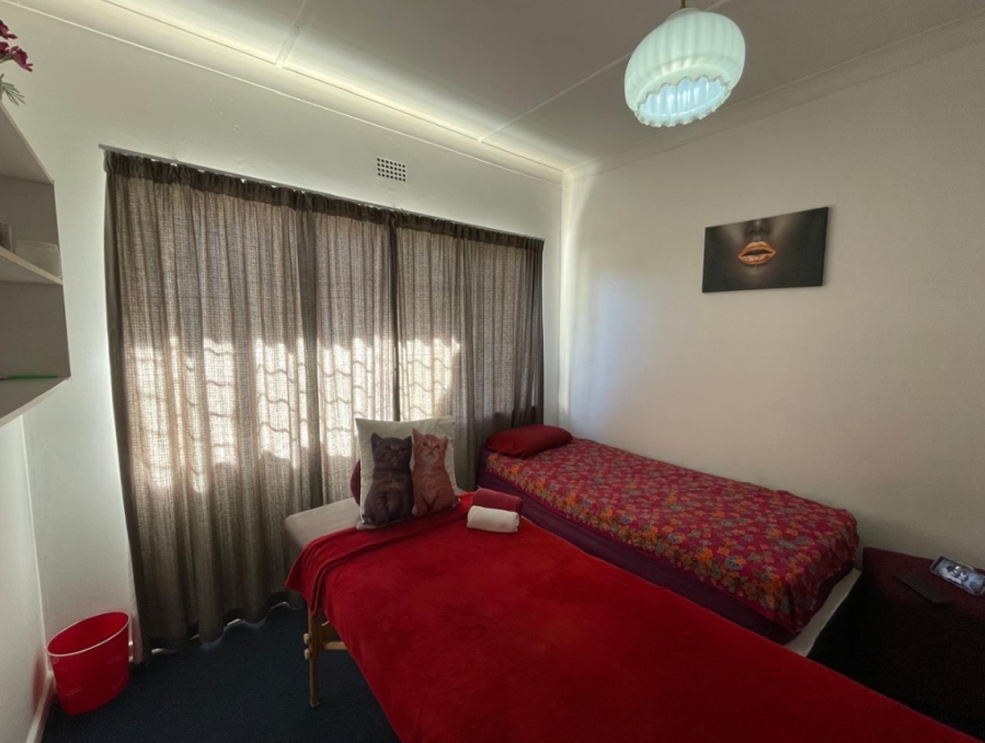 5 Bedroom Property for Sale in Edendale Gauteng