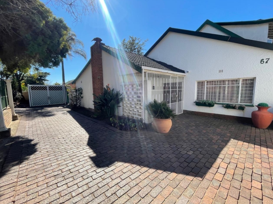5 Bedroom Property for Sale in Edendale Gauteng