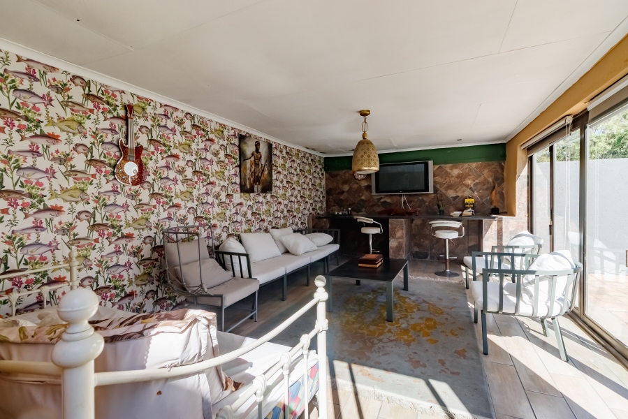 5 Bedroom Property for Sale in Randjesfontein A H Gauteng
