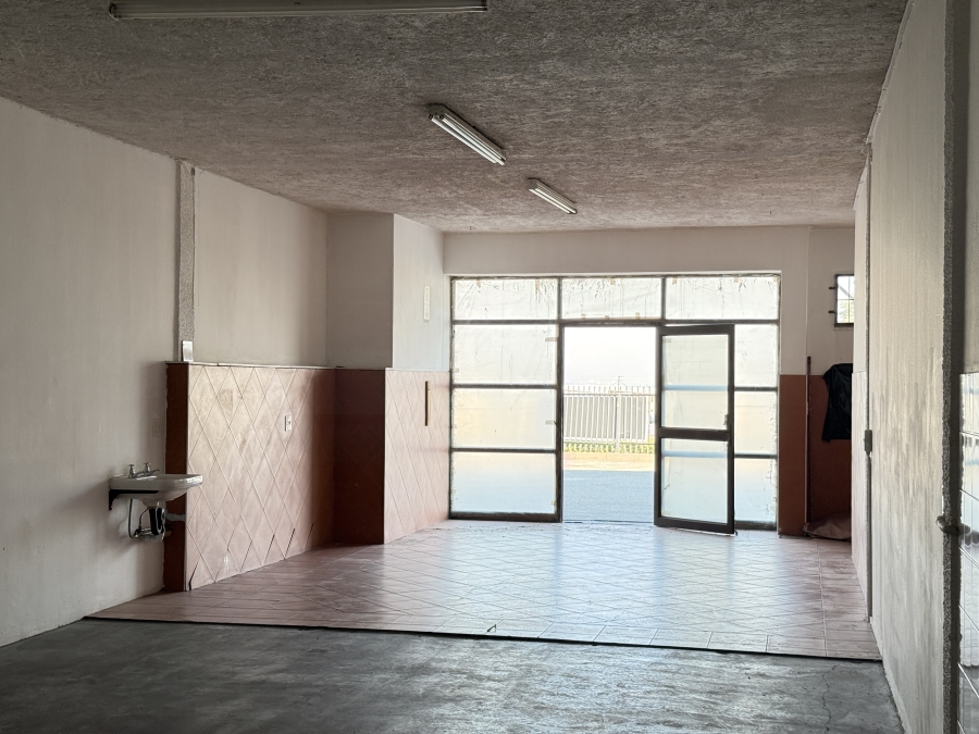 To Let Commercial Property for Rent in Halfway House Gauteng
