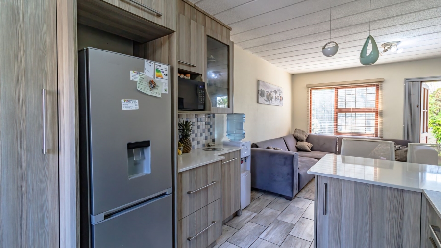 2 Bedroom Property for Sale in Verwoerdpark Gauteng