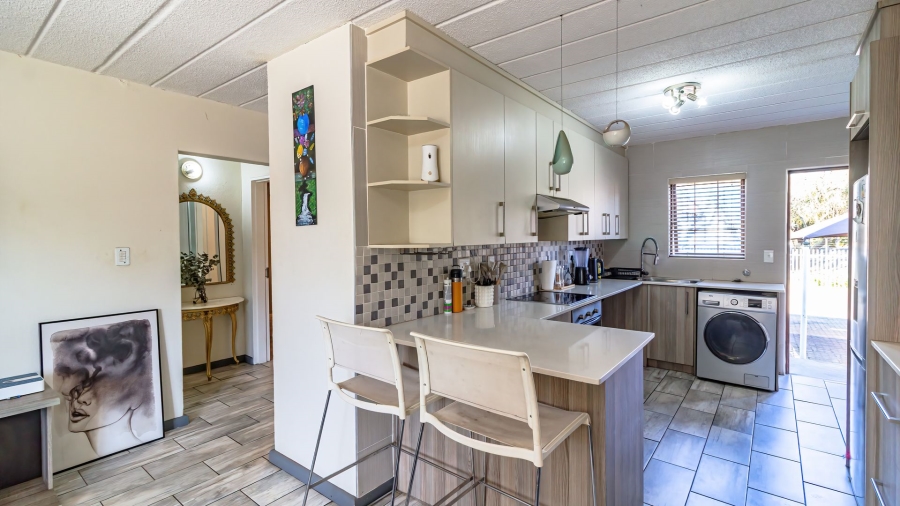 2 Bedroom Property for Sale in Verwoerdpark Gauteng