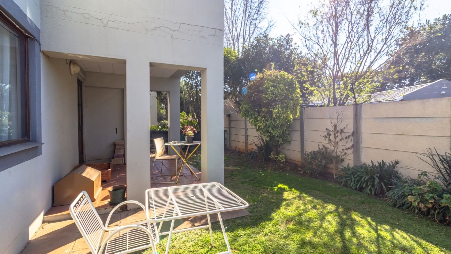 2 Bedroom Property for Sale in Verwoerdpark Gauteng