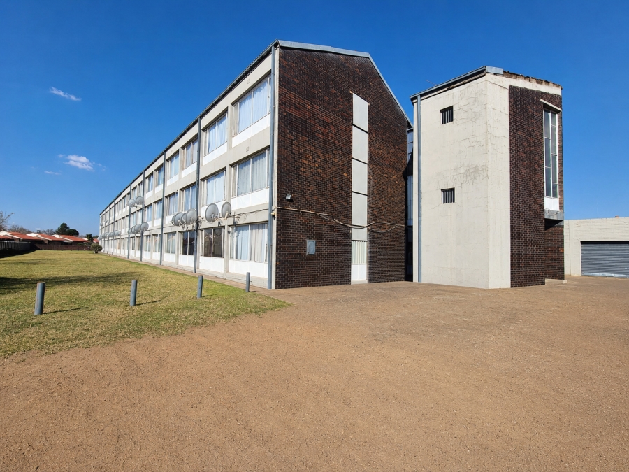 2 Bedroom Property for Sale in Three Rivers Gauteng