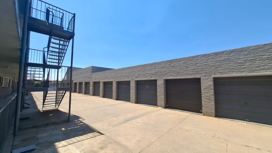 2 Bedroom Property for Sale in Three Rivers Gauteng