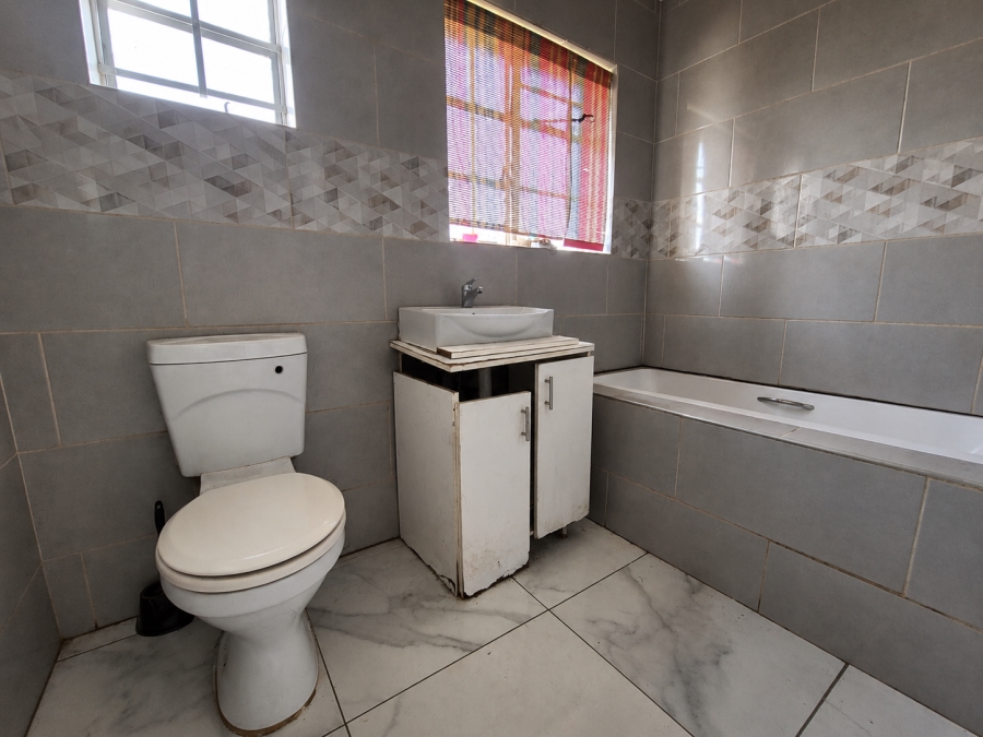 3 Bedroom Property for Sale in Duncanville Gauteng