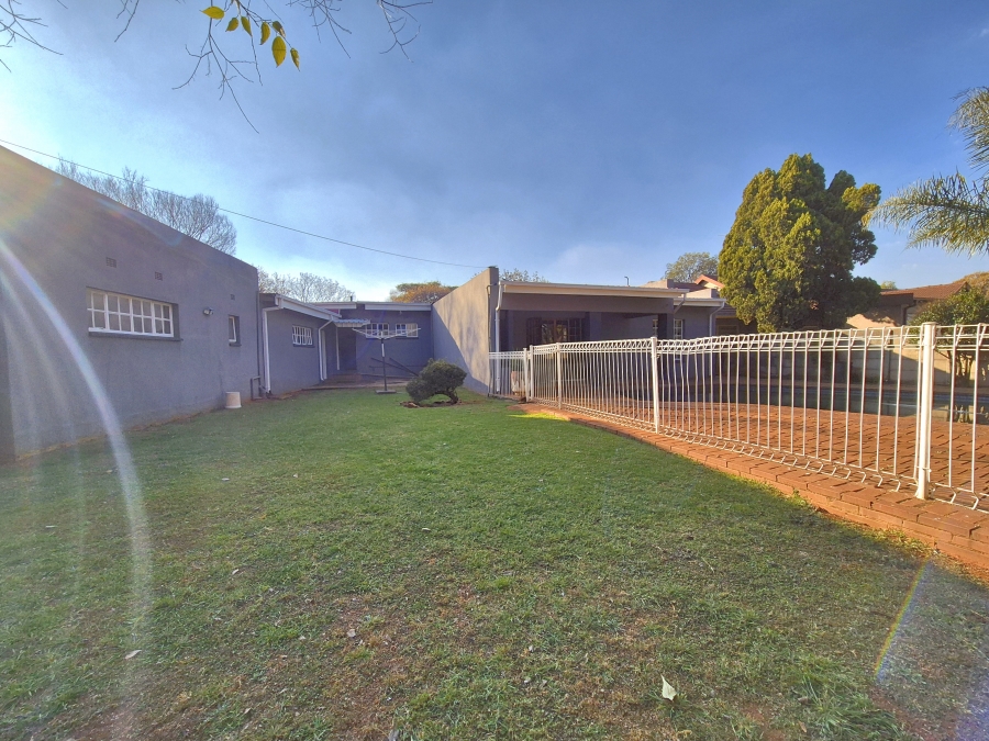 5 Bedroom Property for Sale in Dalpark Proper Gauteng