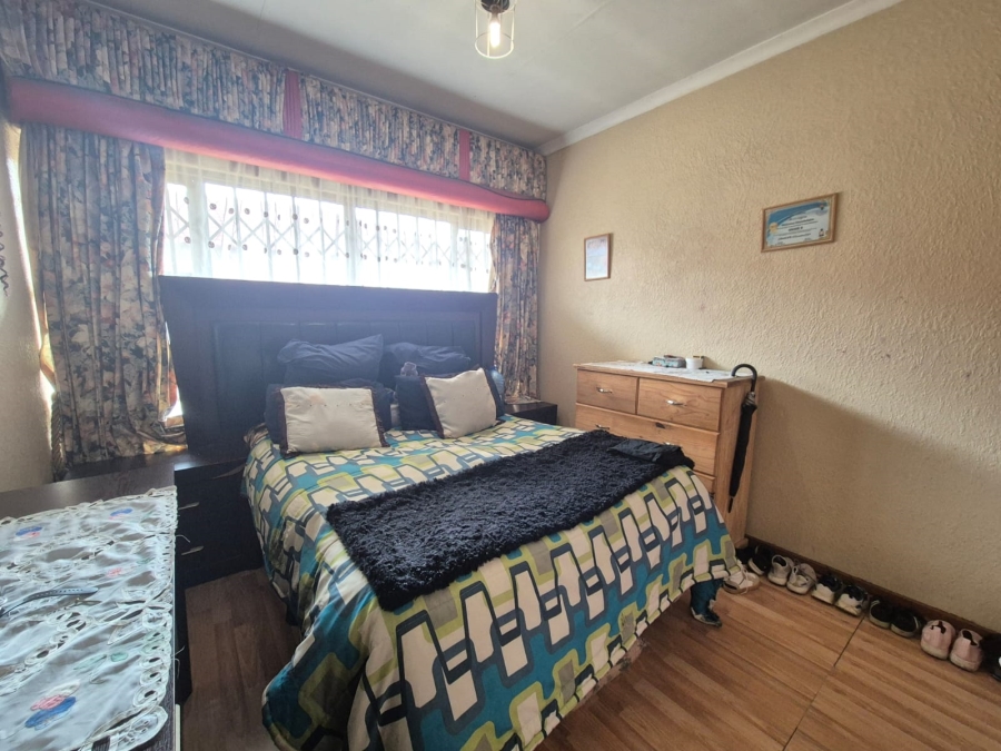 3 Bedroom Property for Sale in Steelview Gauteng