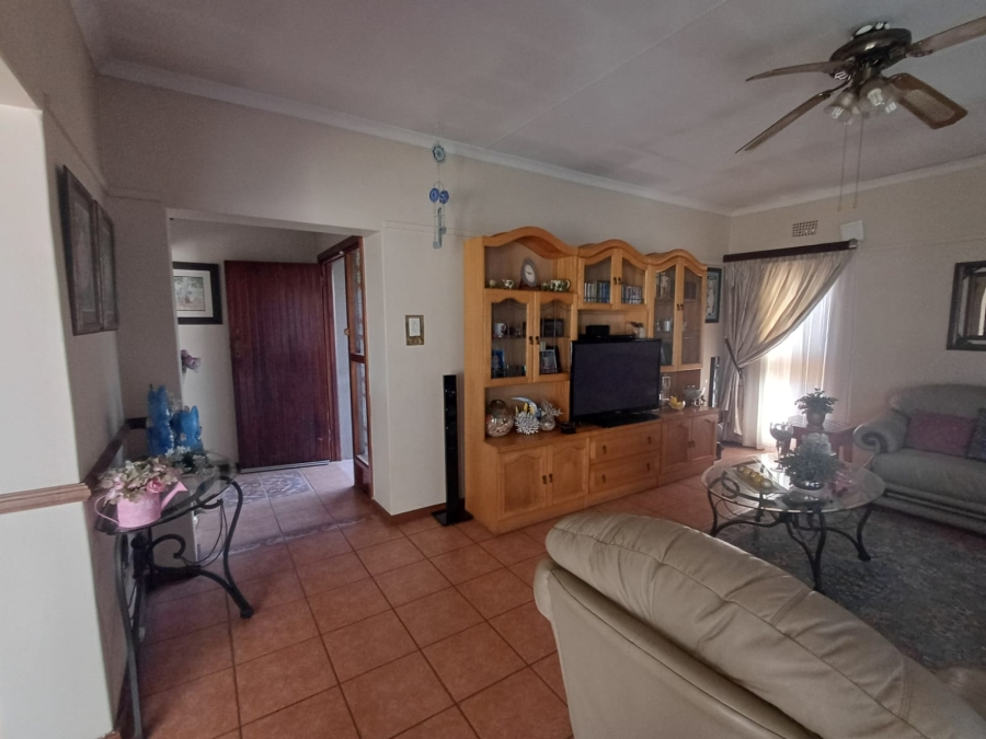 3 Bedroom Property for Sale in Vanderbijlpark SE 2 Gauteng