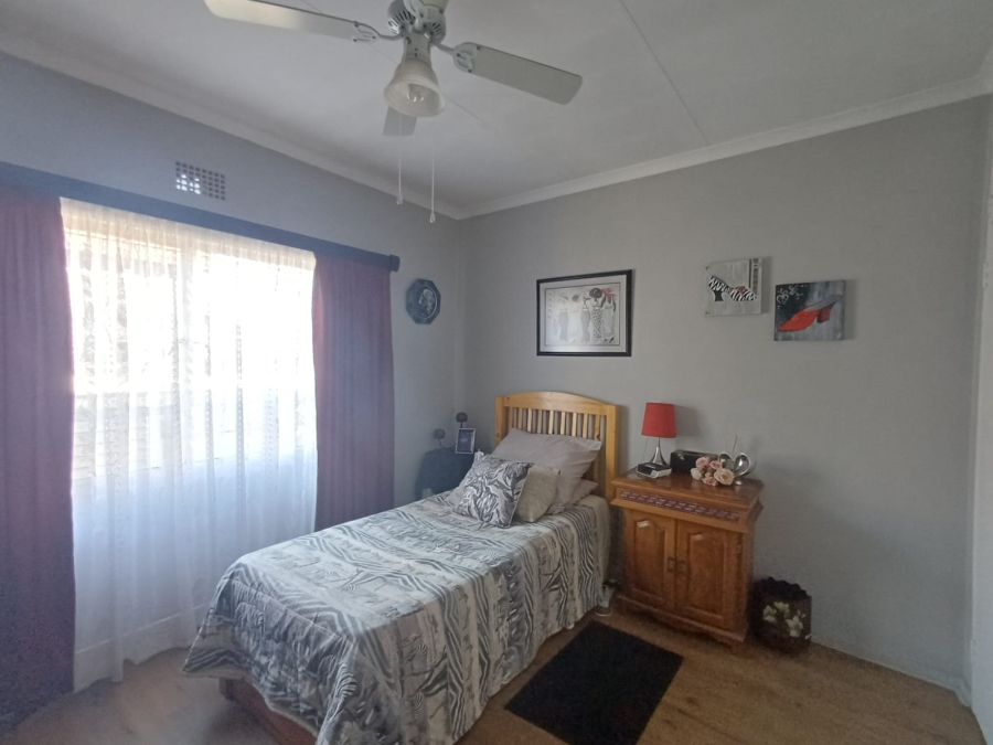 3 Bedroom Property for Sale in Vanderbijlpark SE 2 Gauteng