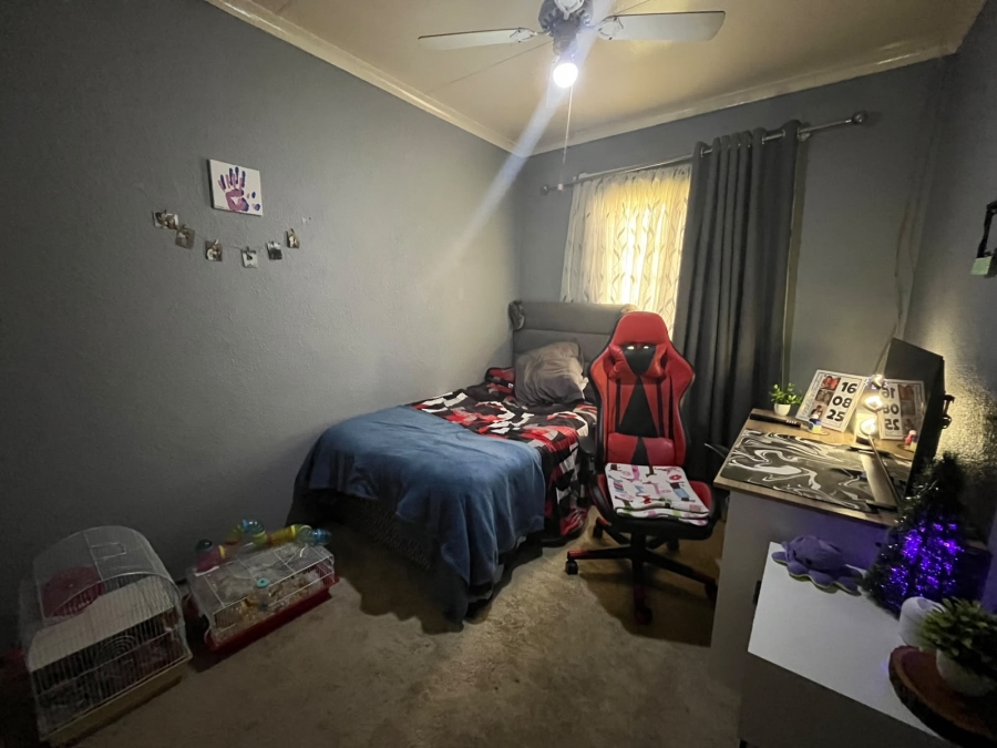 3 Bedroom Property for Sale in Brakpan Central Gauteng