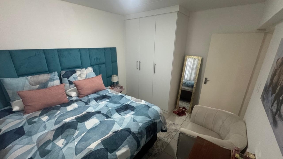 2 Bedroom Property for Sale in Albertsdal Gauteng