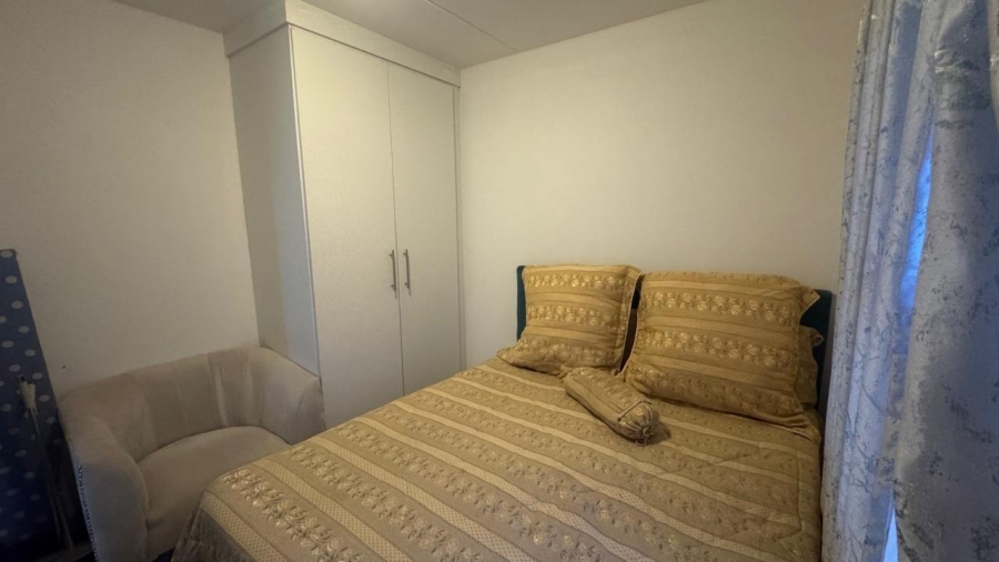 2 Bedroom Property for Sale in Albertsdal Gauteng