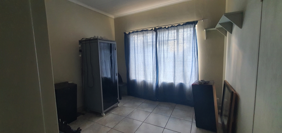 4 Bedroom Property for Sale in Rensburg Gauteng