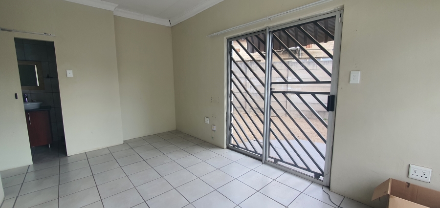4 Bedroom Property for Sale in Rensburg Gauteng