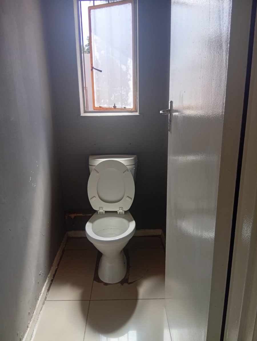3 Bedroom Property for Sale in Rhodesfield Gauteng
