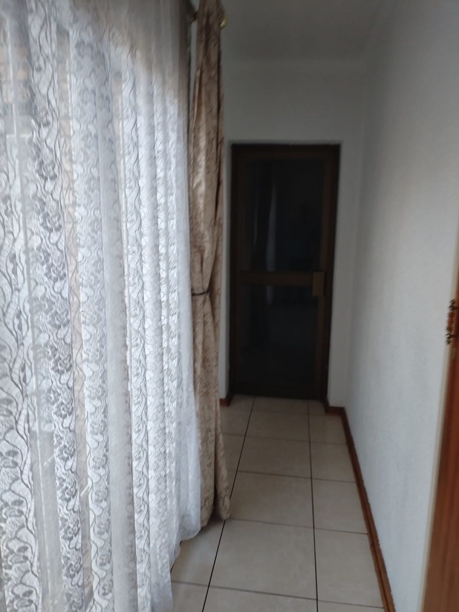 3 Bedroom Property for Sale in Bakerton Gauteng