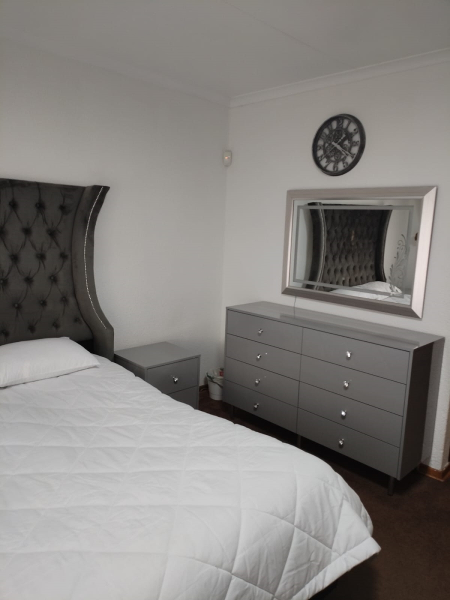 3 Bedroom Property for Sale in Bakerton Gauteng