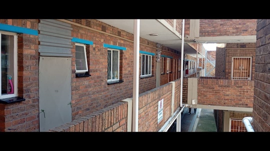 2 Bedroom Property for Sale in Benoni Central Gauteng