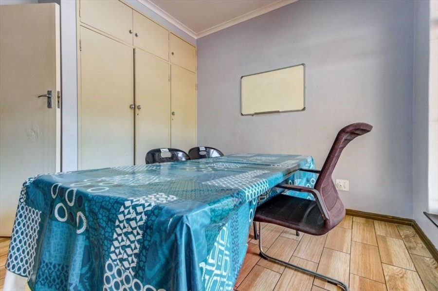 3 Bedroom Property for Sale in Van Riebeeck Park Gauteng
