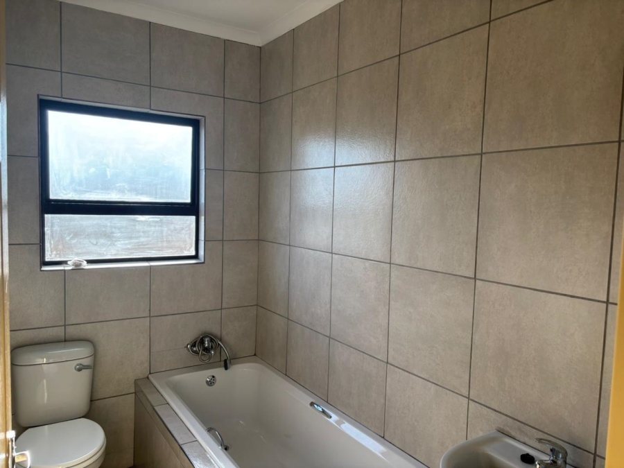3 Bedroom Property for Sale in Reigerpark Gauteng