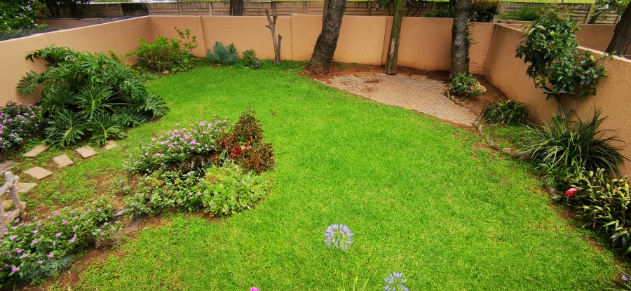 To Let 3 Bedroom Property for Rent in Bryanston Gauteng