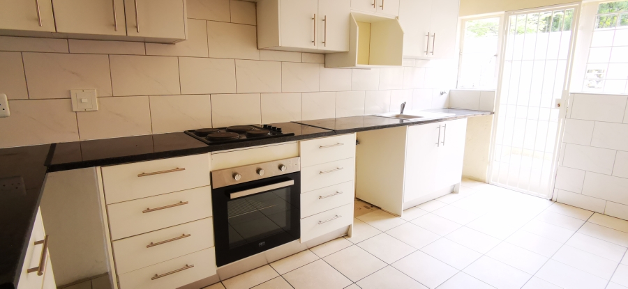 To Let 3 Bedroom Property for Rent in Bryanston Gauteng