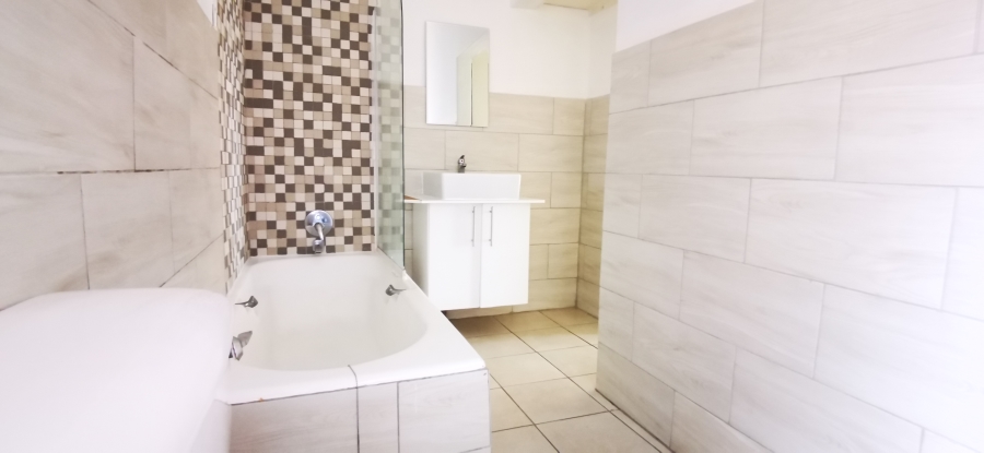 To Let 3 Bedroom Property for Rent in Bryanston Gauteng