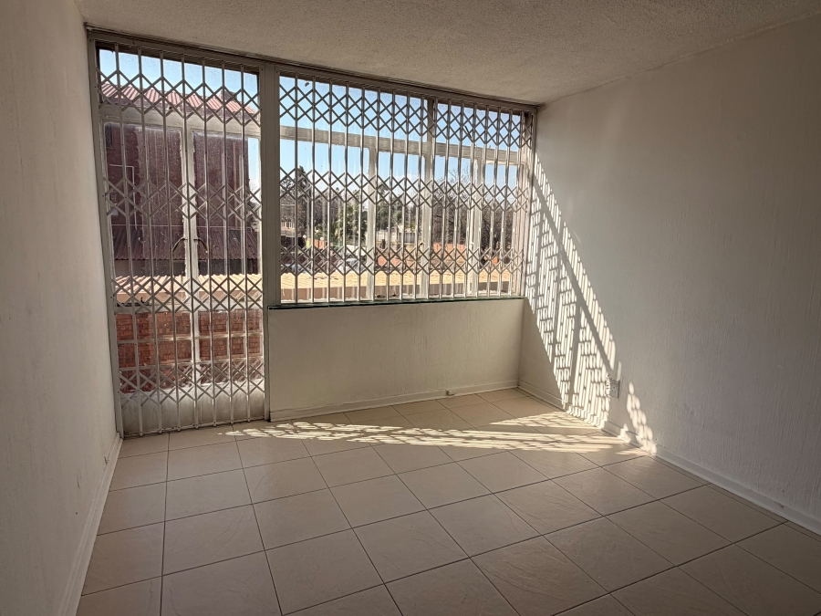 To Let 2 Bedroom Property for Rent in Erasmia Gauteng
