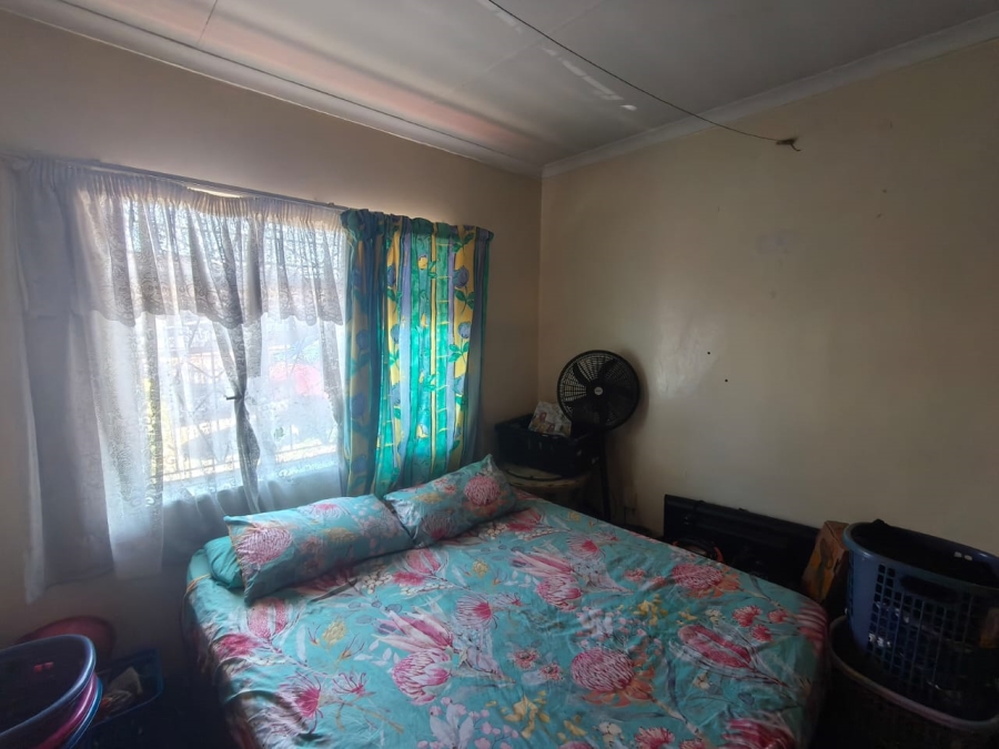 6 Bedroom Property for Sale in Laudium Gauteng
