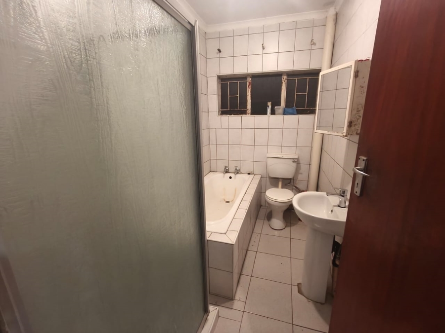 3 Bedroom Property for Sale in Erasmia Gauteng