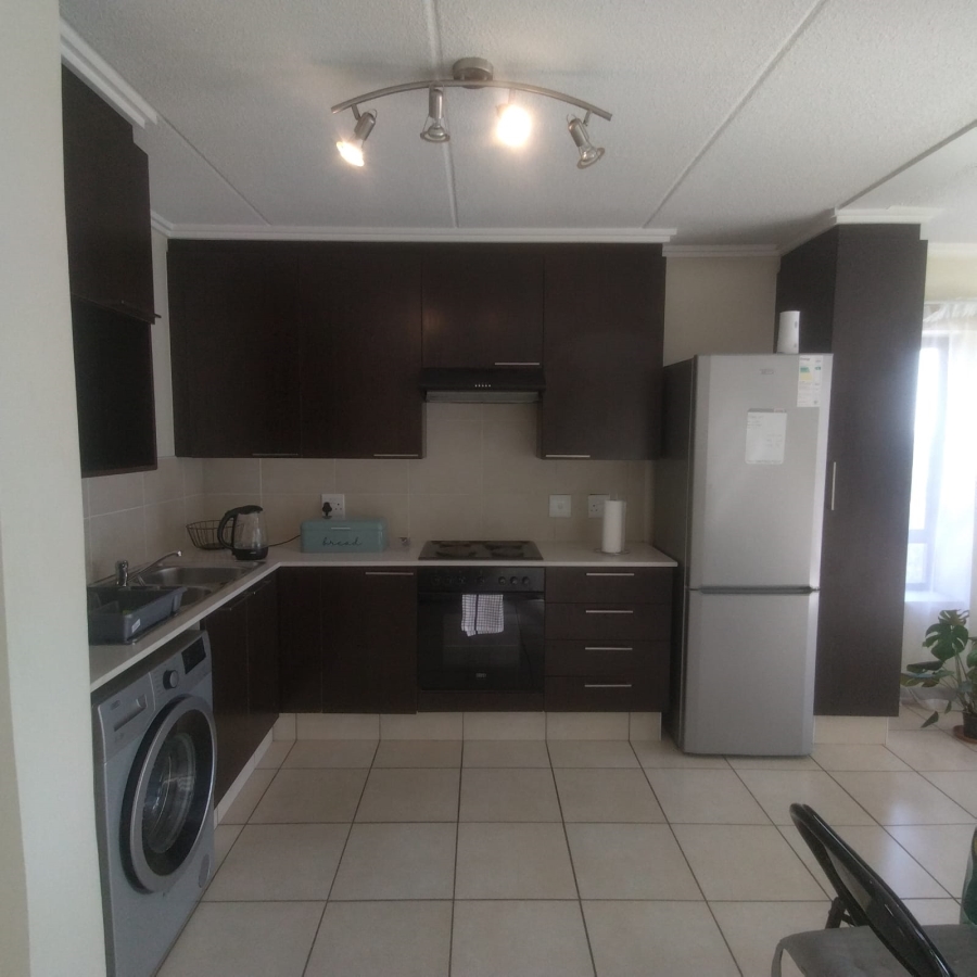To Let 1 Bedroom Property for Rent in Lonehill Gauteng
