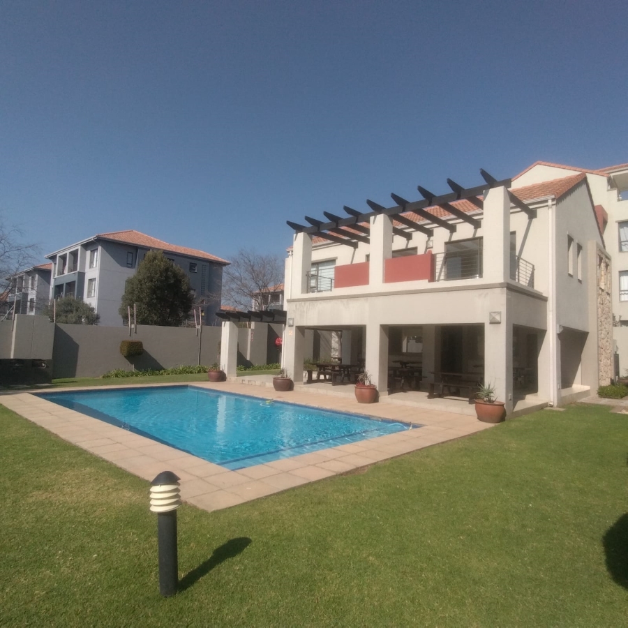 To Let 1 Bedroom Property for Rent in Lonehill Gauteng