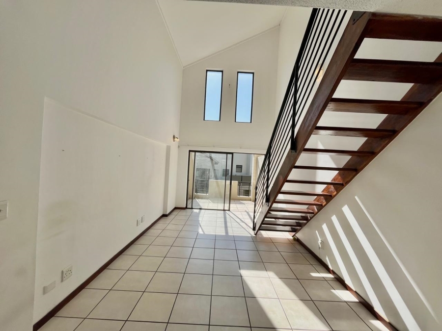 To Let 2 Bedroom Property for Rent in Beverley Gauteng