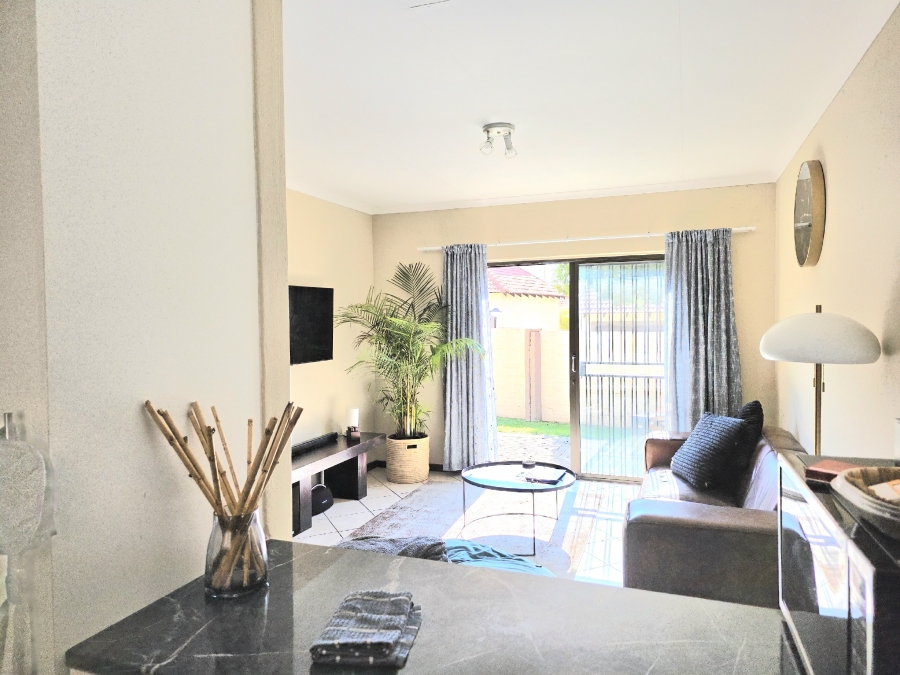 2 Bedroom Property for Sale in Noordwyk Gauteng