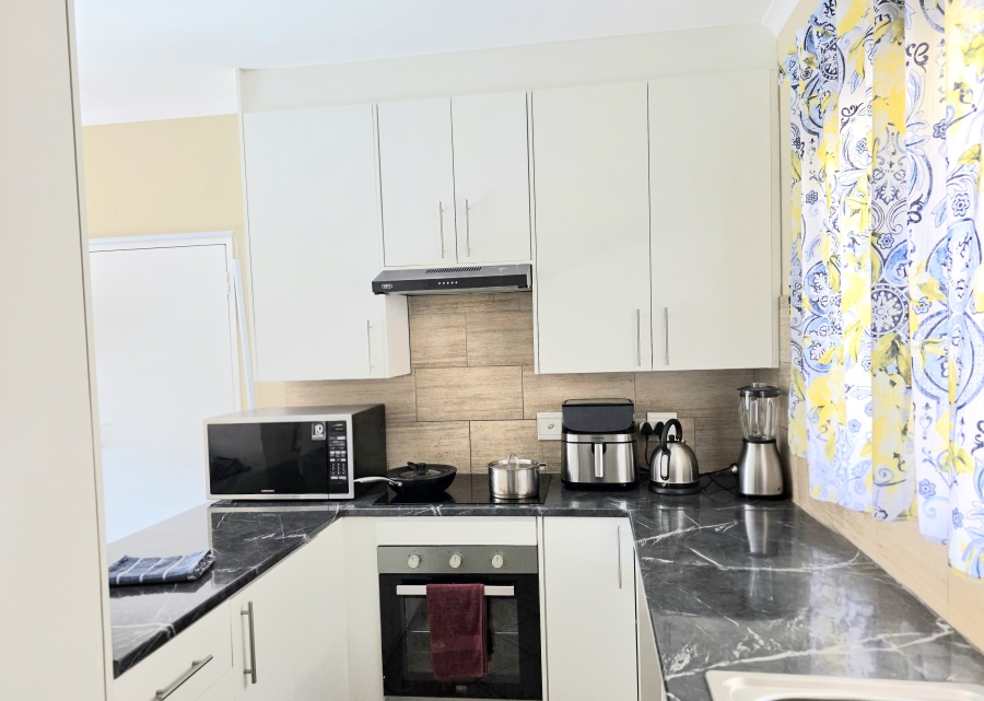 2 Bedroom Property for Sale in Noordwyk Gauteng