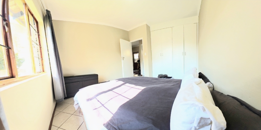 2 Bedroom Property for Sale in Noordwyk Gauteng