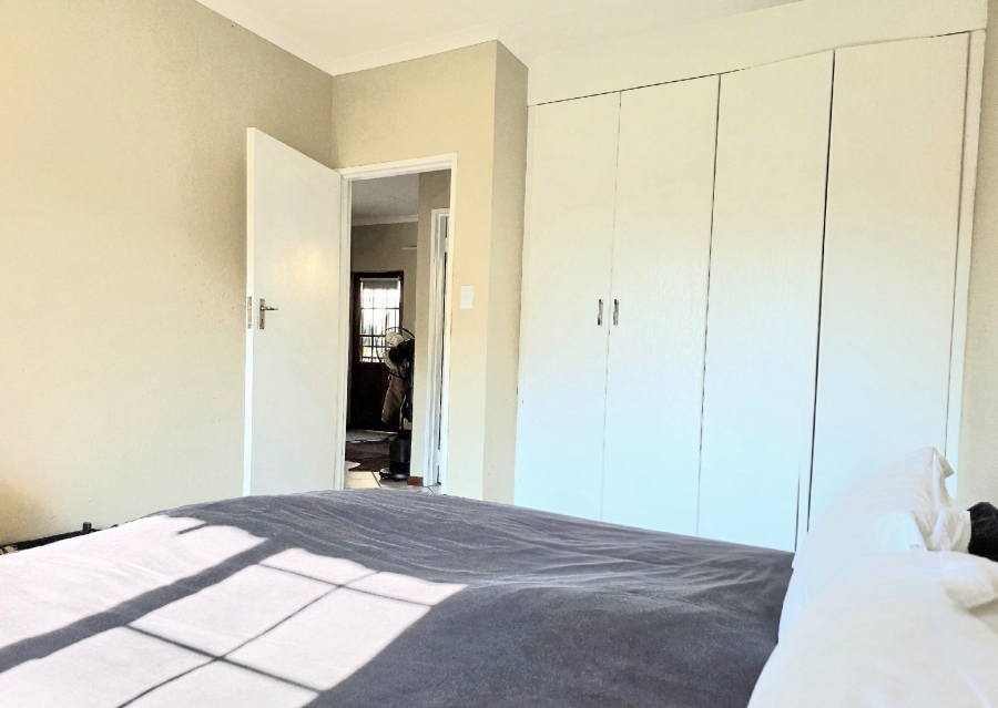 2 Bedroom Property for Sale in Noordwyk Gauteng
