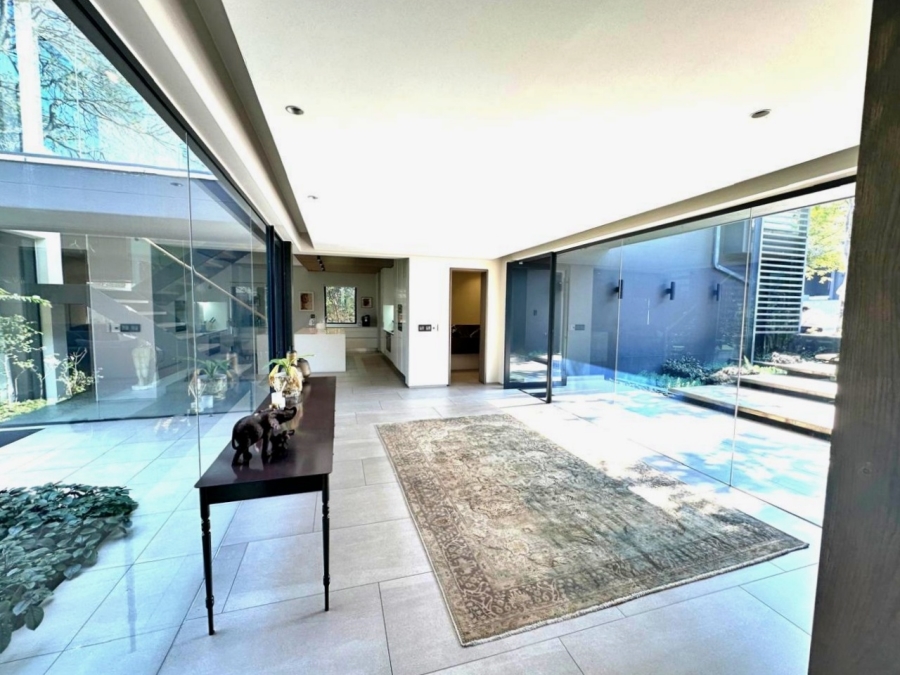 4 Bedroom Property for Sale in Waterfall Country Estate Gauteng