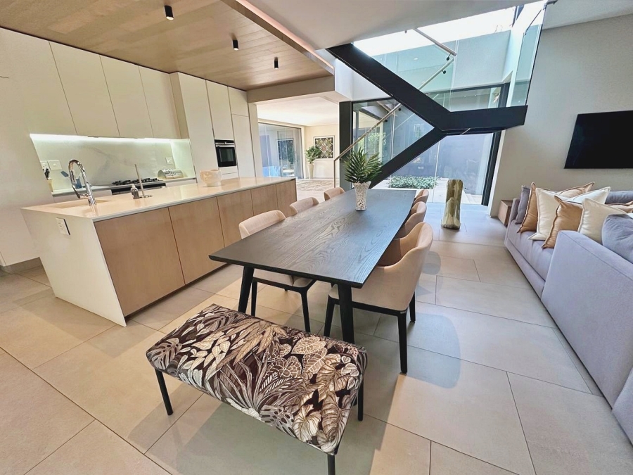 4 Bedroom Property for Sale in Waterfall Country Estate Gauteng